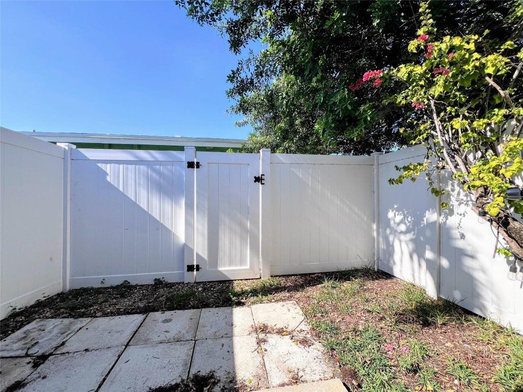 758 NE 13th Court, Unit 1, Fort Lauderdale, FL 33304 Photo