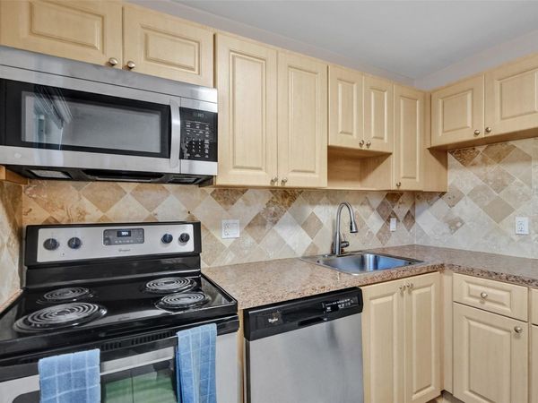 251 NW 76th Avenue, Unit 106, Margate, FL 33063