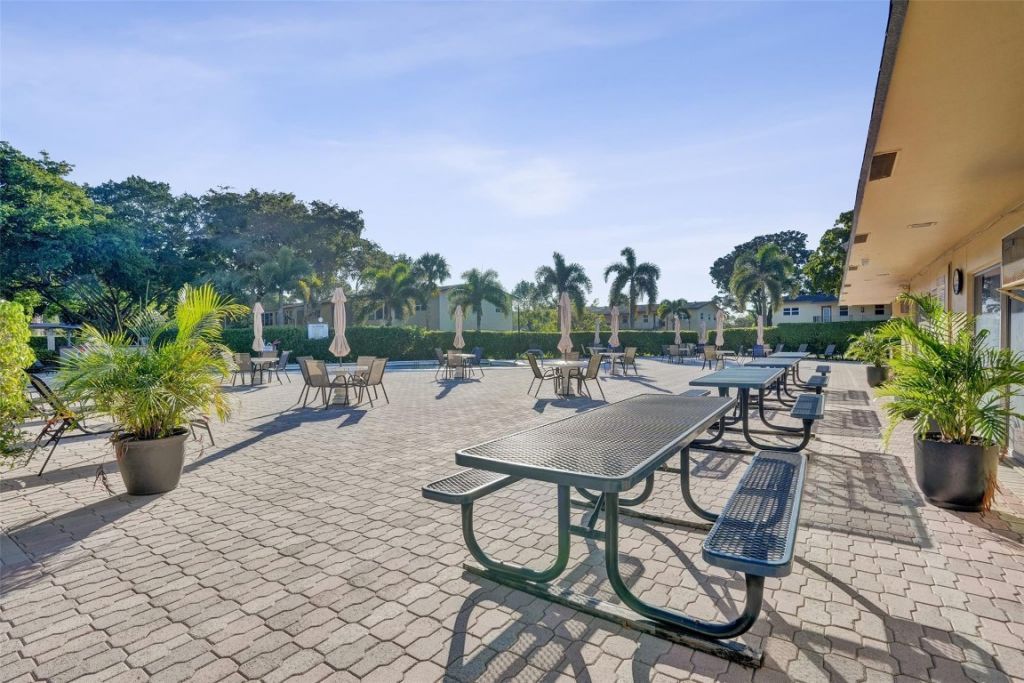 251 NW 76th Avenue, Unit 106, Margate, FL 33063 Photo