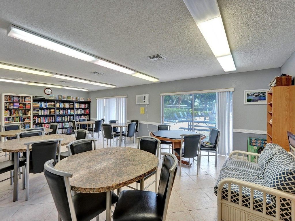 251 NW 76th Avenue, Unit 106, Margate, FL 33063 Photo