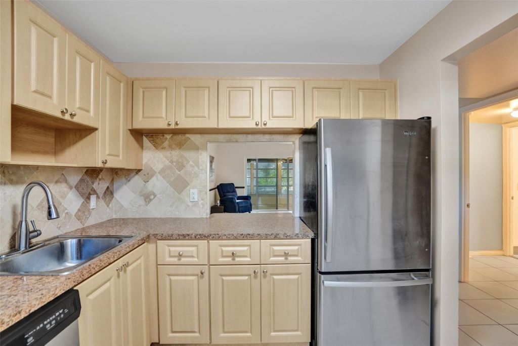 251 NW 76th Avenue, Unit 106, Margate, FL 33063 Photo