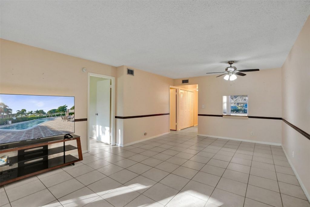 251 NW 76th Avenue, Unit 106, Margate, FL 33063 Photo