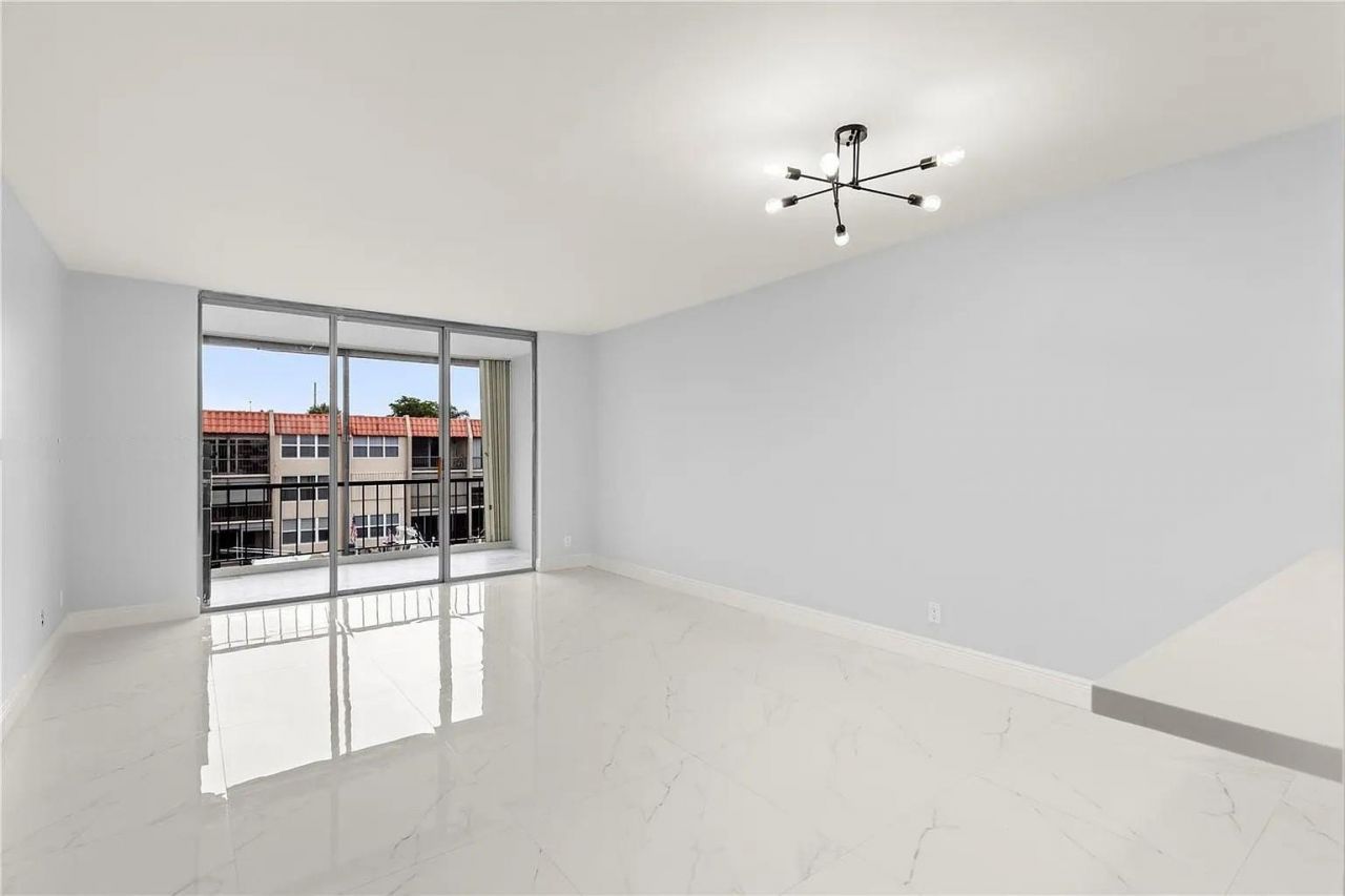 777 S Federal Highway, Unit E303, Pompano Beach, FL 33062 Photo