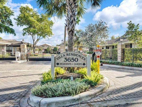 3650 N 36th Ave, Unit 51, Hollywood, FL 33021