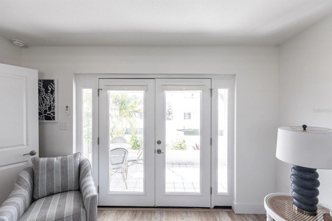 6020 Midnight Pass Road, Unit 5, Sarasota, FL 34242 Photo