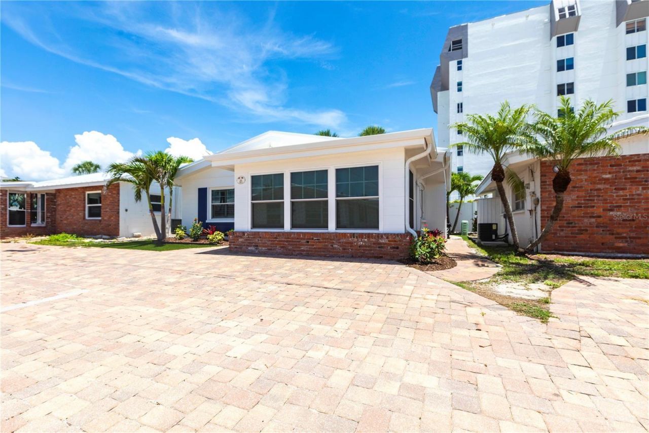 6020 Midnight Pass Road, Unit 39, Sarasota, FL 34242 Photo