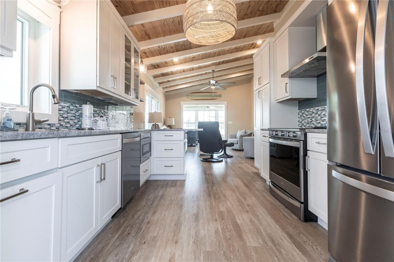 6020 Midnight Pass Road, Unit 39, Sarasota, FL 34242 Photo