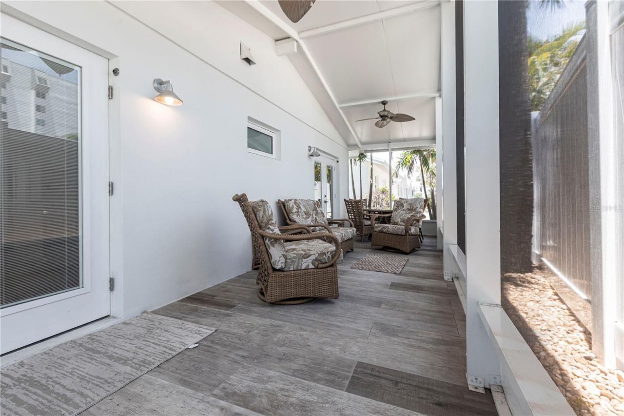 6020 Midnight Pass Road, Unit 39, Sarasota, FL 34242 Photo