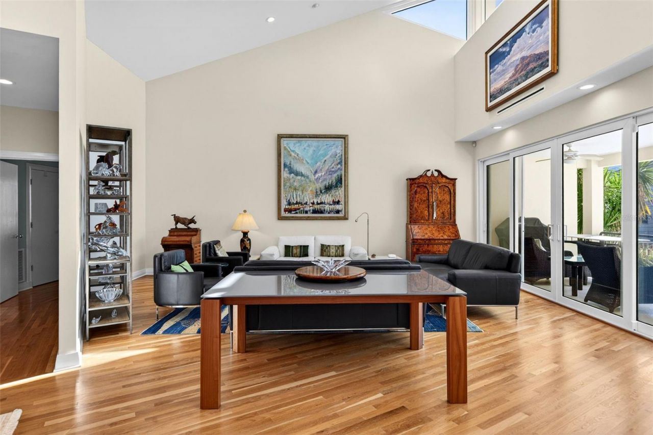 1571 Harbor Cay Lane, Longboat Key, FL 34228 Photo