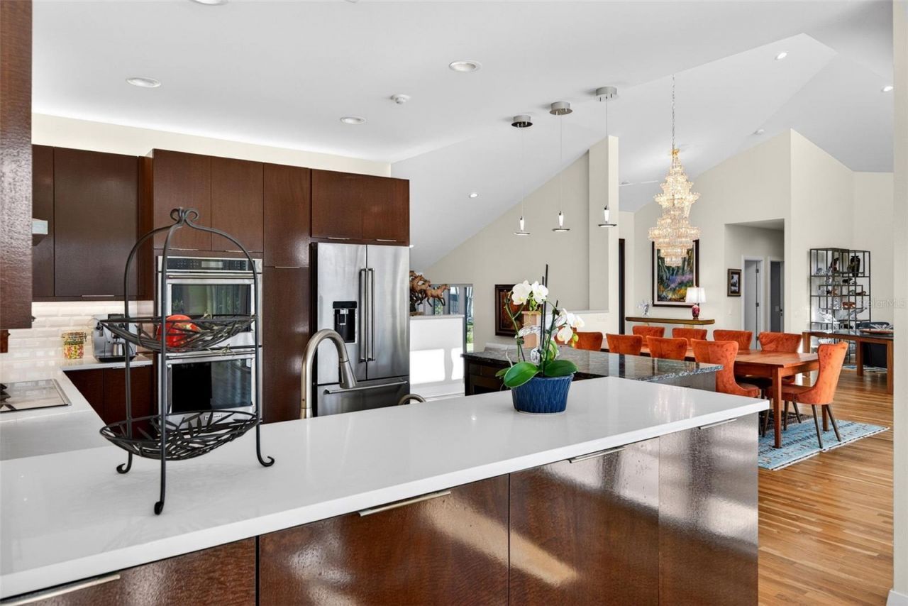 1571 Harbor Cay Lane, Longboat Key, FL 34228 Photo