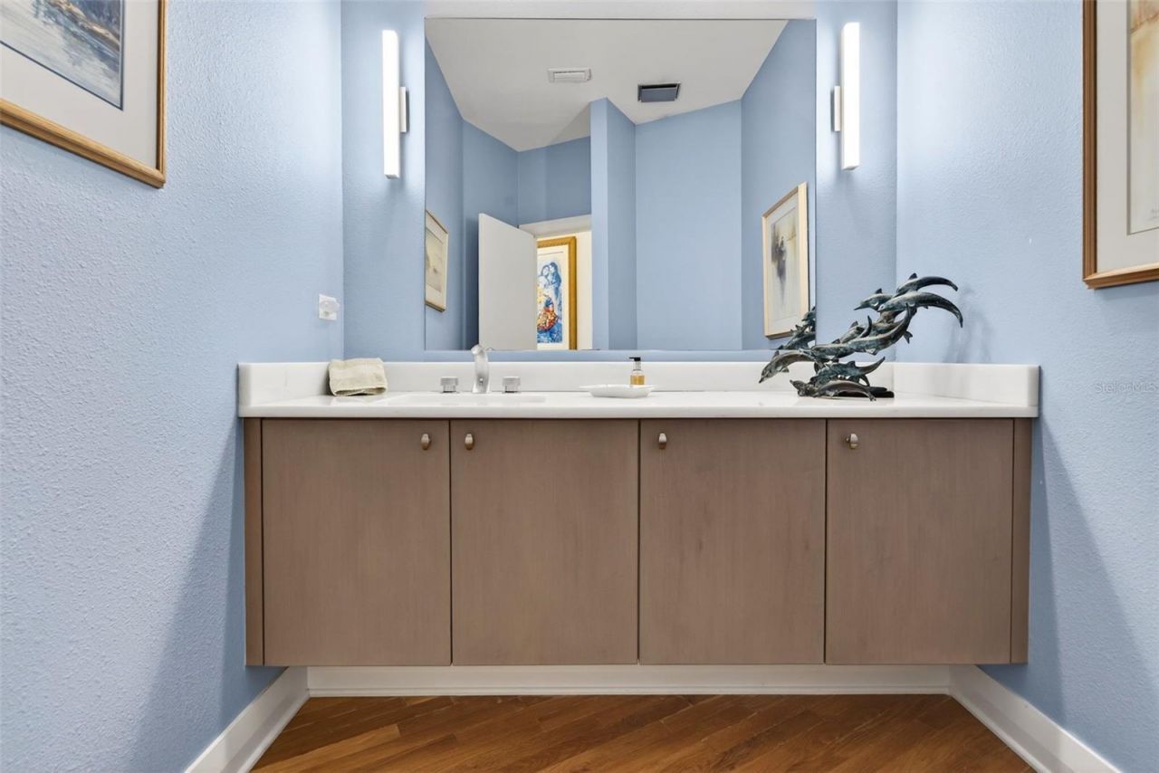 1571 Harbor Cay Lane, Longboat Key, FL 34228 Photo