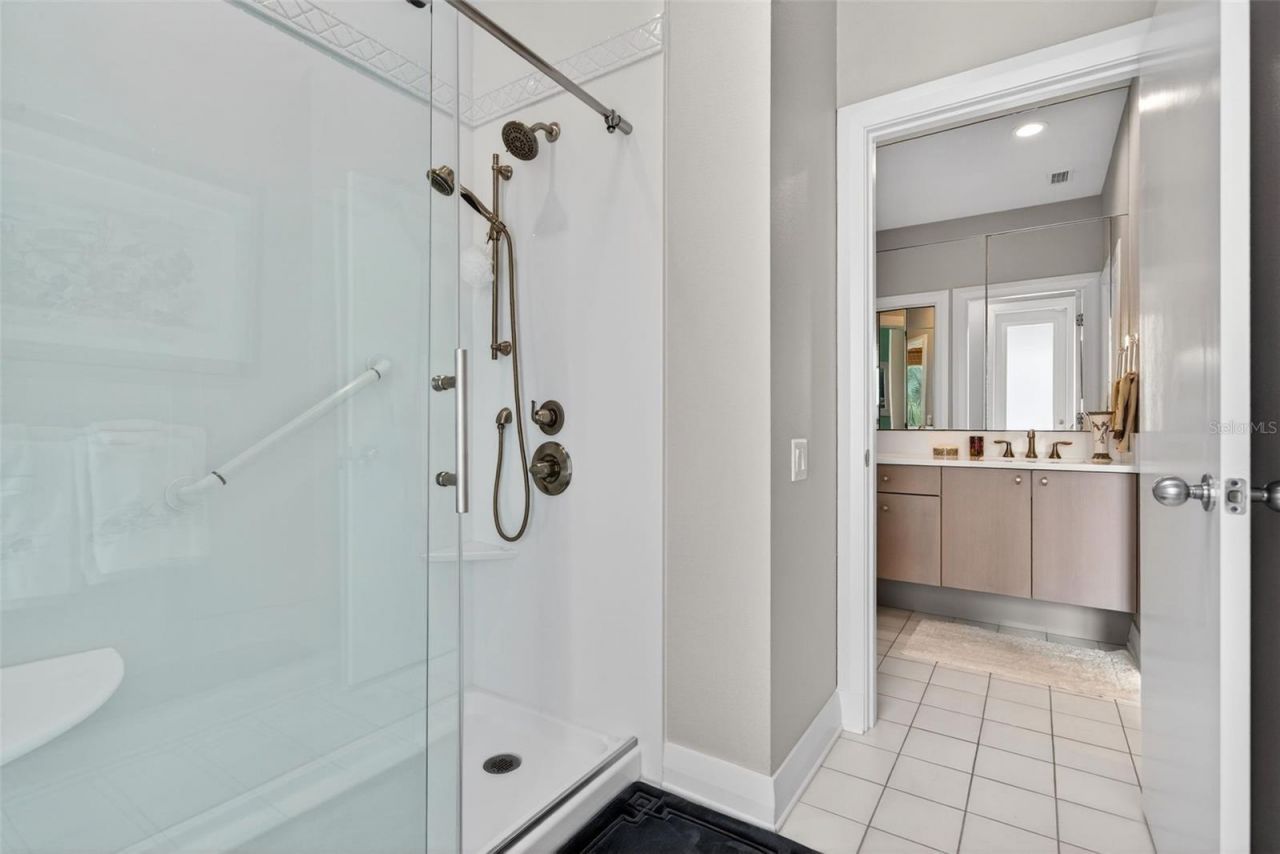 1571 Harbor Cay Lane, Longboat Key, FL 34228 Photo