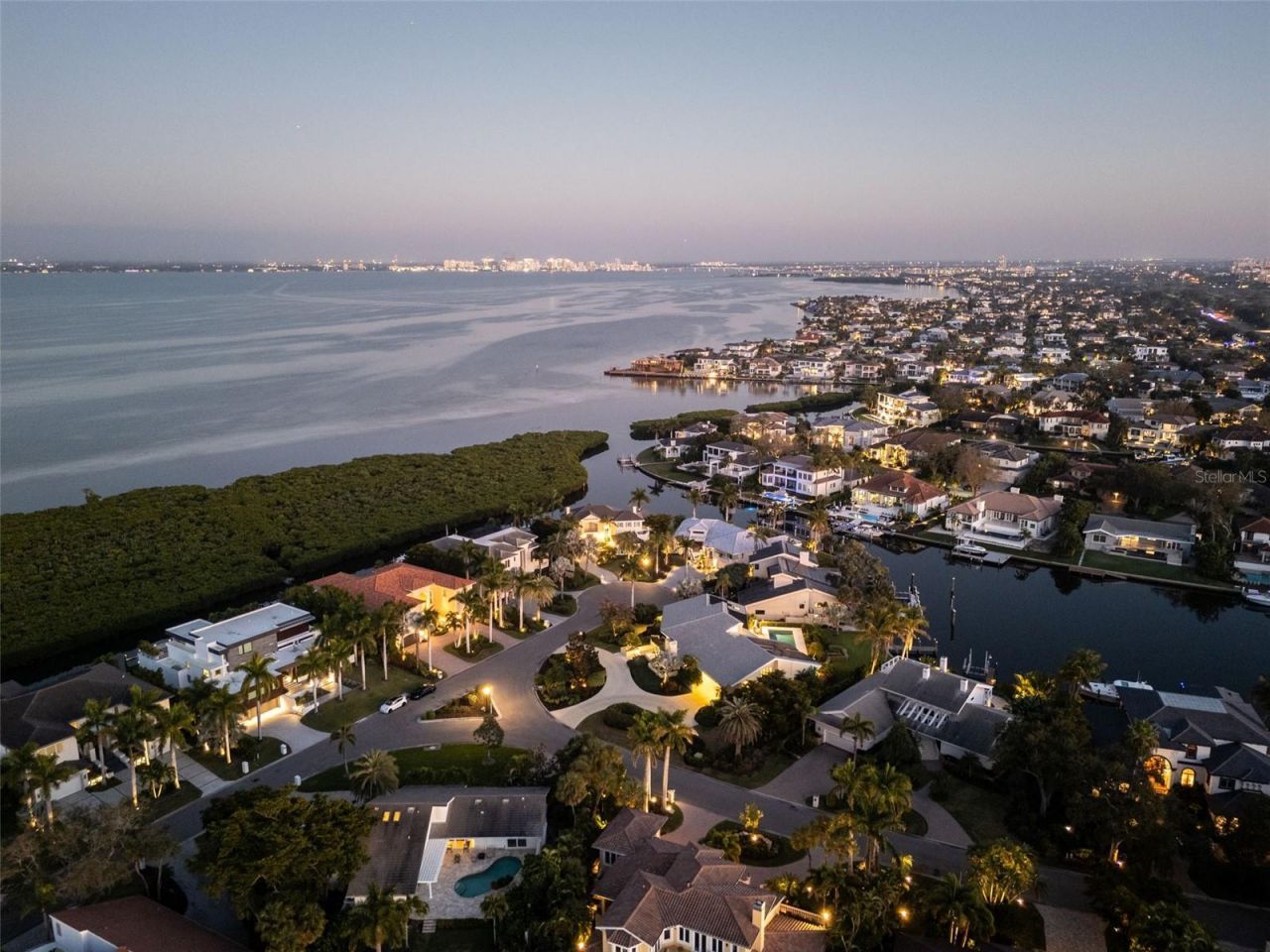 1571 Harbor Cay Lane, Longboat Key, FL 34228 Photo