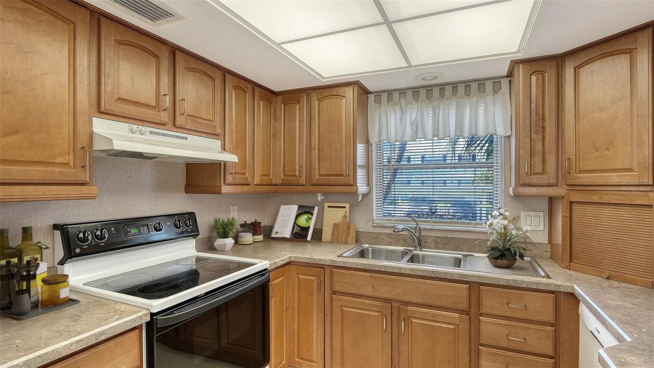 4868 Independence Drive, Bradenton, FL 34210 Photo