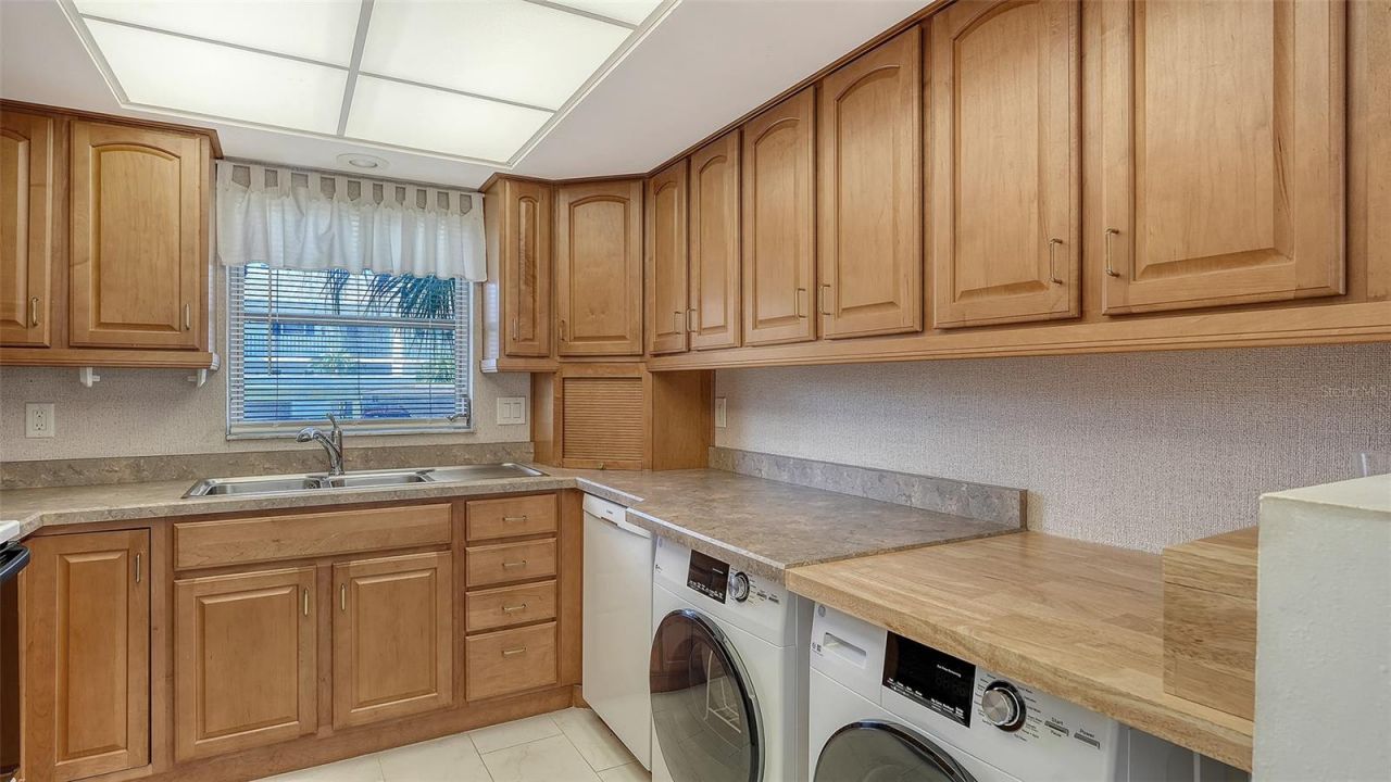 4868 Independence Drive, Bradenton, FL 34210 Photo