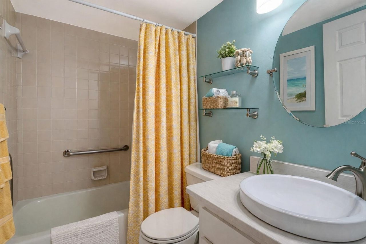 4868 Independence Drive, Bradenton, FL 34210 Photo