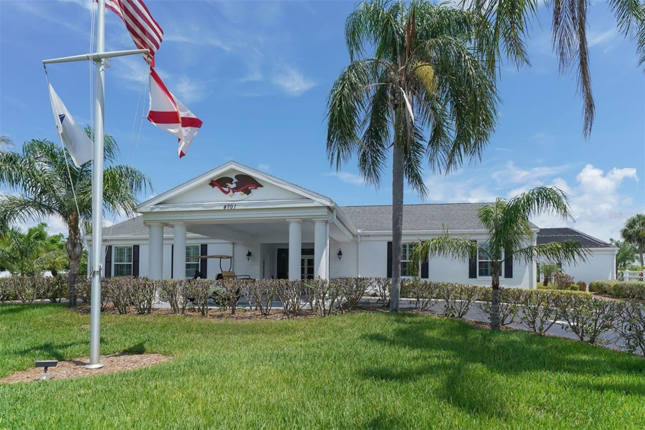 4868 Independence Drive, Bradenton, FL 34210 Photo