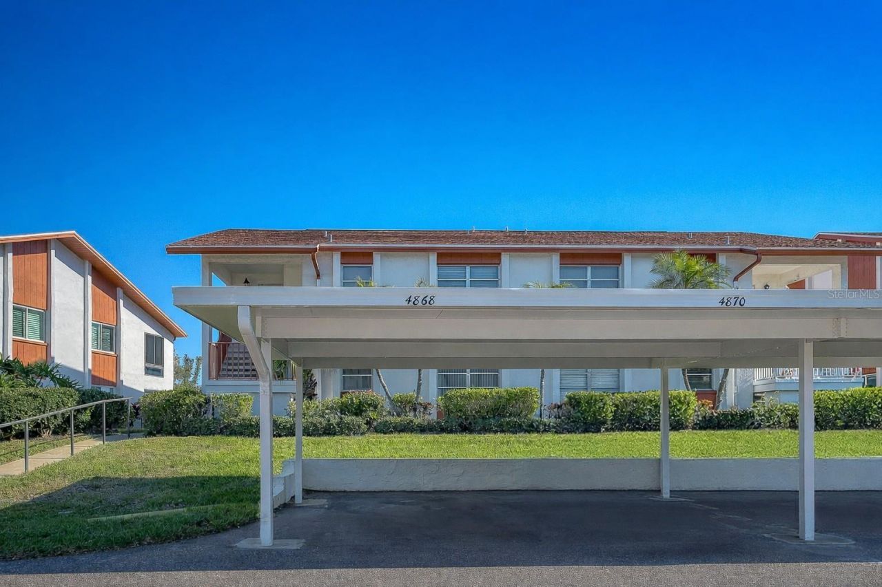 4868 Independence Drive, Bradenton, FL 34210 Photo