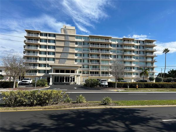 223 ISLAND WAY, Unit 4A, CLEARWATER, FL 33767