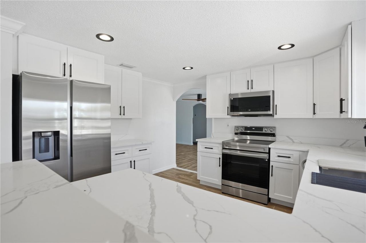 9837 Island Harbor Drive, Port Richey, FL 34668 Photo