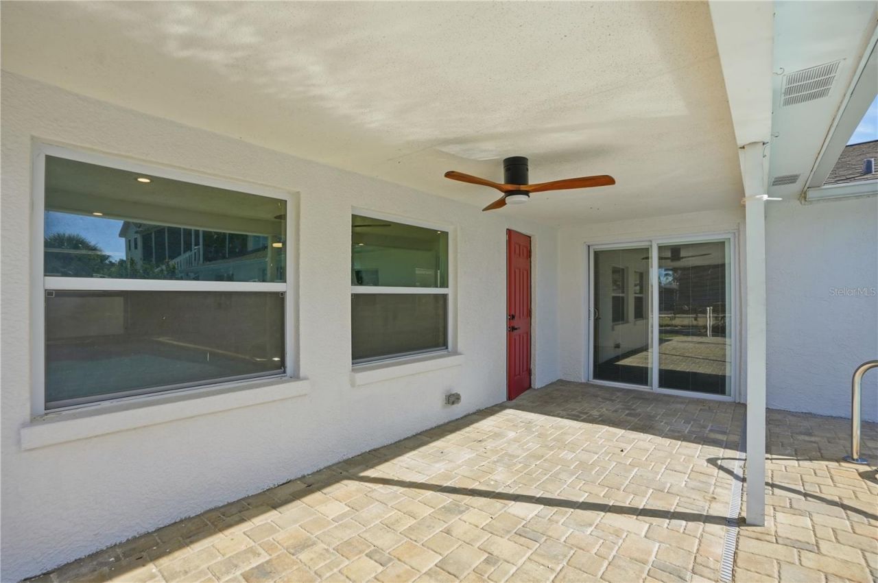 9837 Island Harbor Drive, Port Richey, FL 34668 Photo