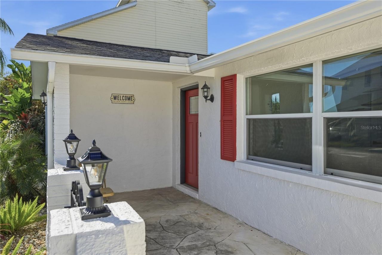 9837 Island Harbor Drive, Port Richey, FL 34668 Photo