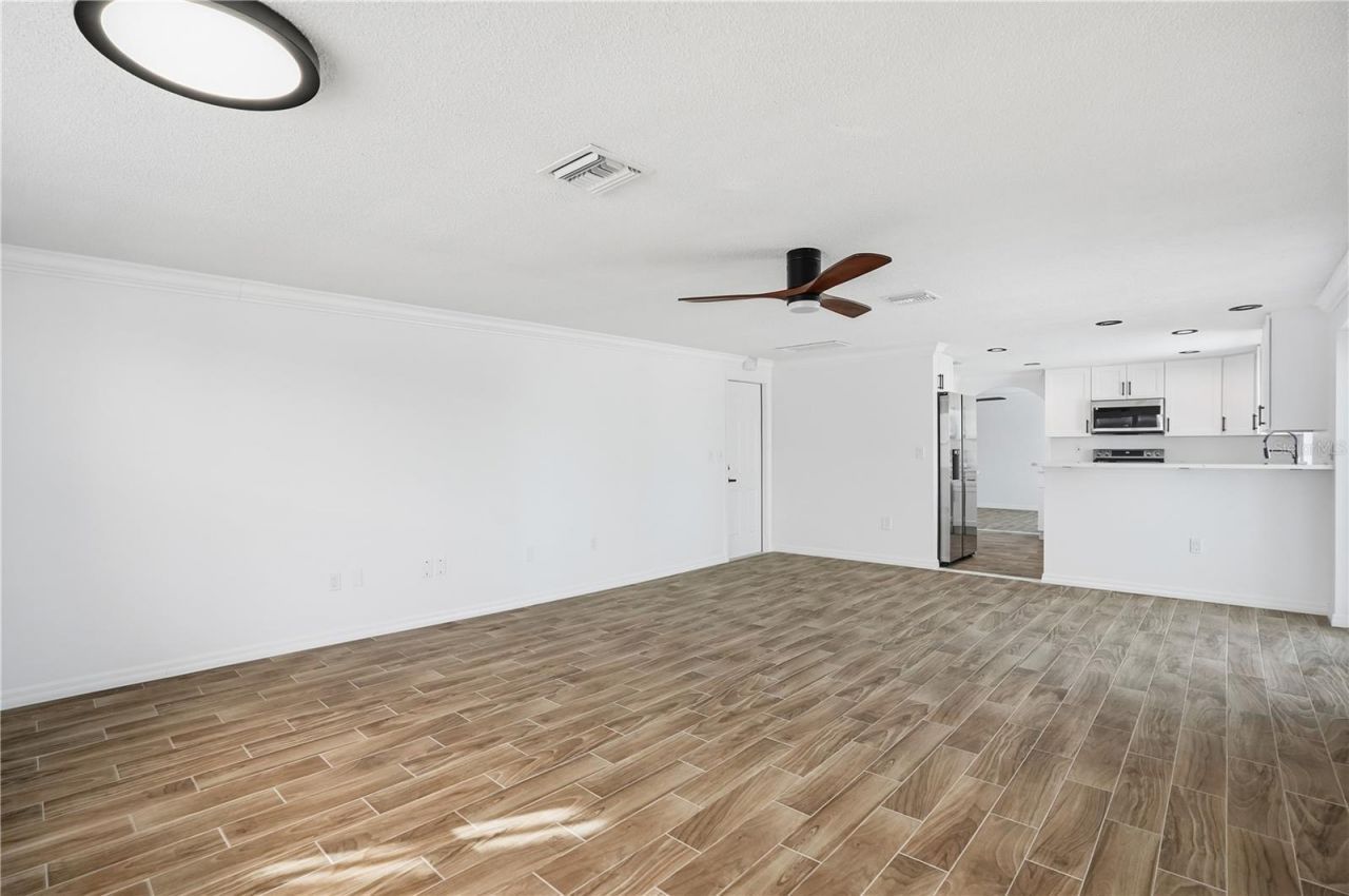 9837 Island Harbor Drive, Port Richey, FL 34668 Photo