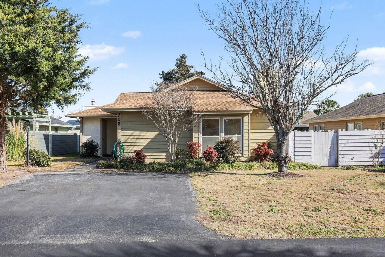 718 Live Oak Dr. Photo 27