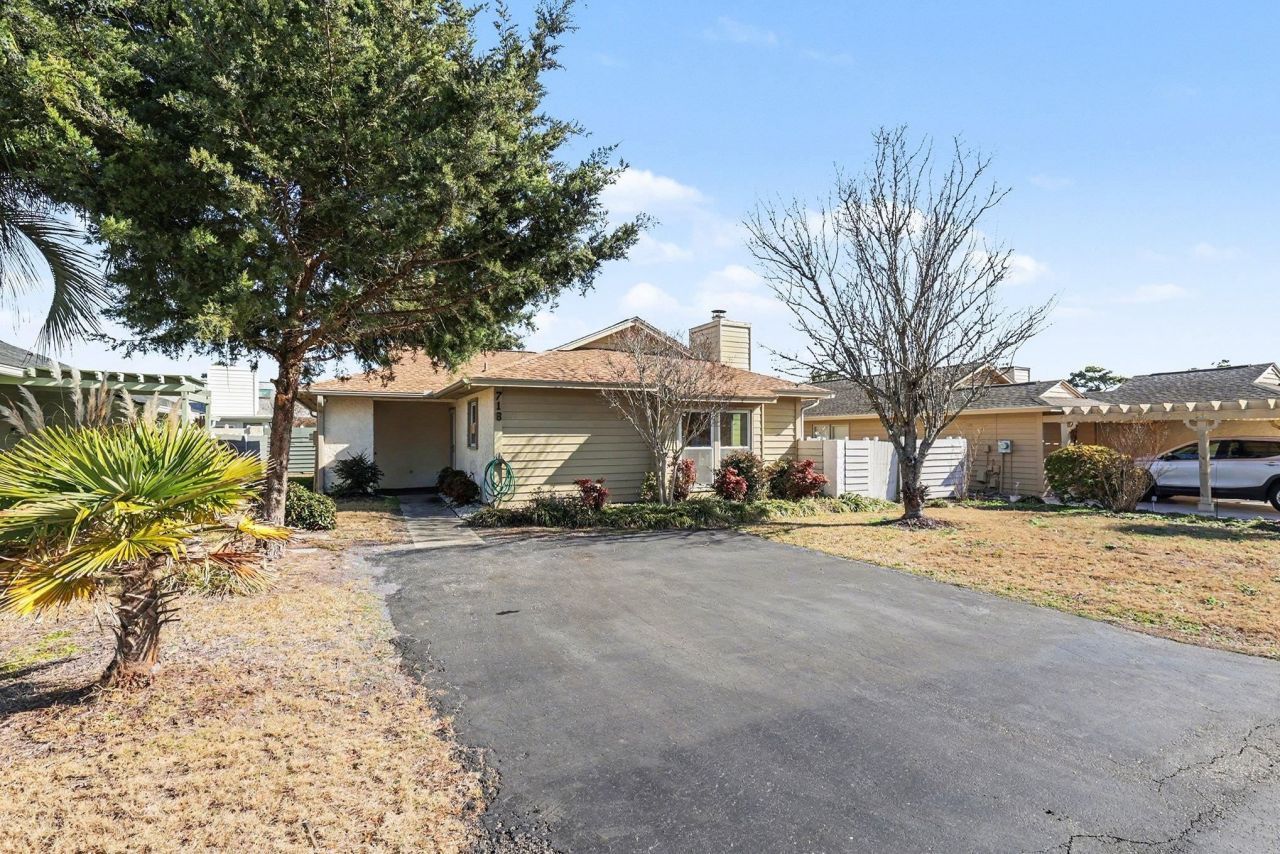 718 Live Oak Dr. Photo 38