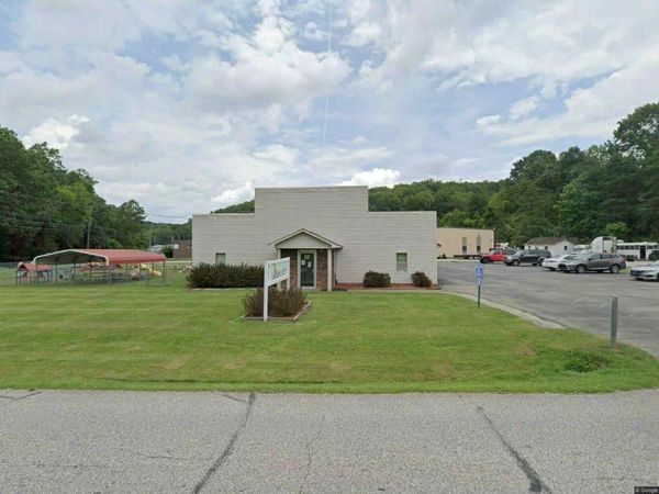 905 Bob McCullough, Ashland, KY 41102