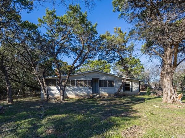 566 County Road 1743, Clifton, TX 76634