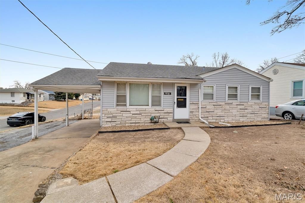 9750 Flora Avenue, Saint Louis, MO 63114 Main Photo