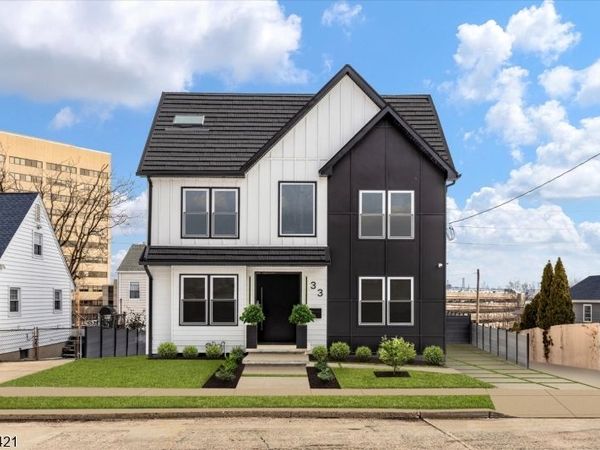 33 Elycroft Pkwy, Rutherford, NJ 07070