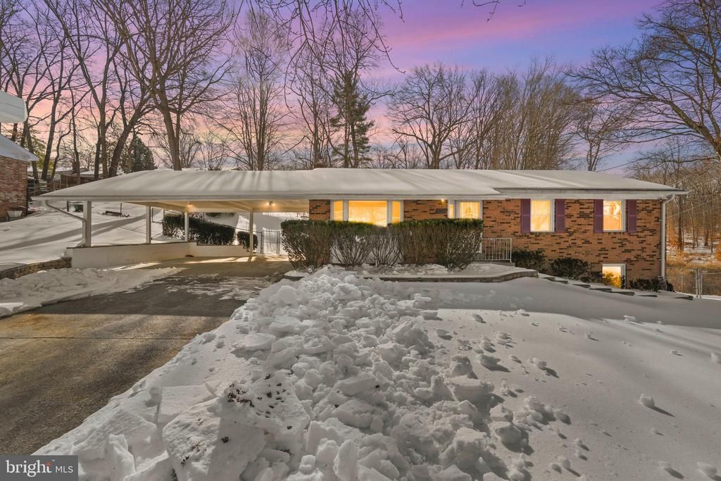 9910 Jacqueline Drive, Fort Washington, MD 20744 Main Photo