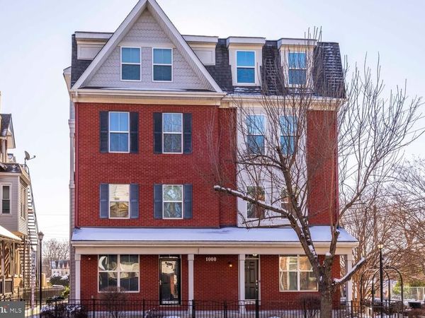 1000 DEKALB STREET, Unit 4, NORRISTOWN, PA 19401