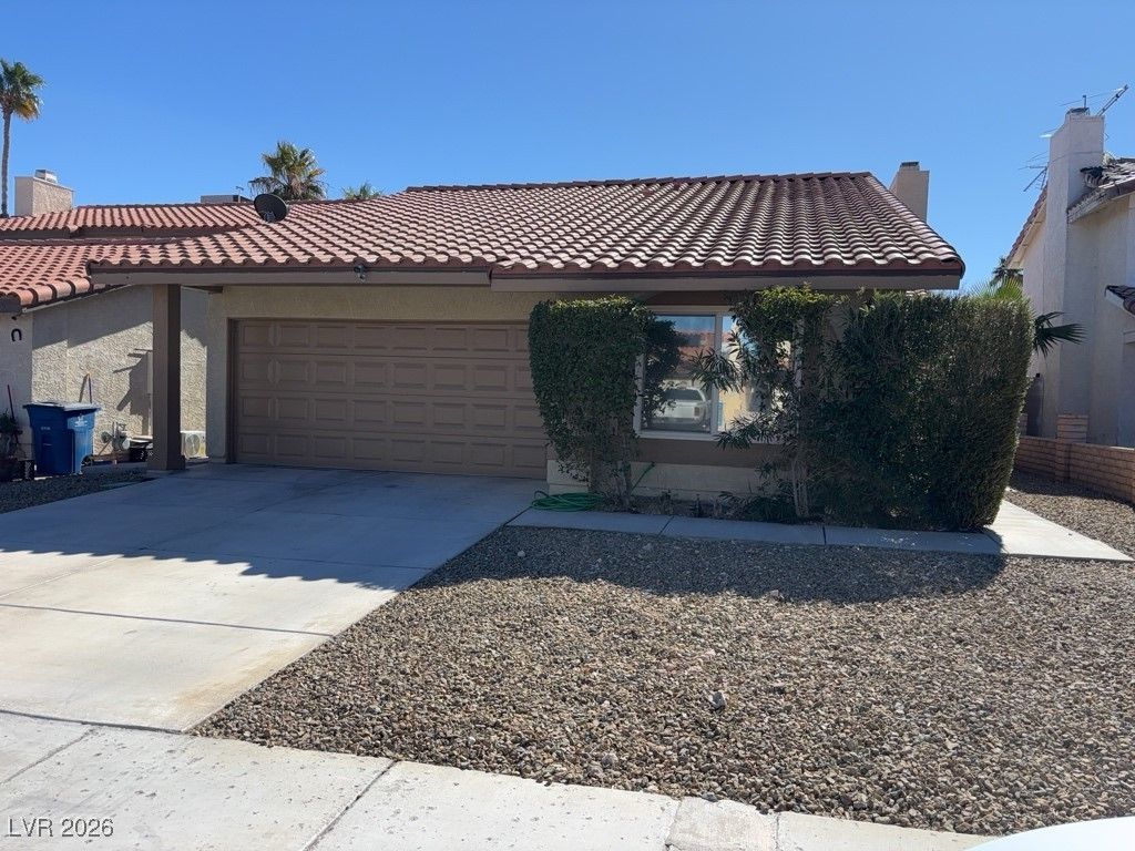 3283 Astoria Drive, Las Vegas, NV 89121 Main Photo