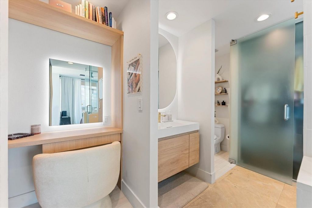 1040 Biscayne Boulevard, Unit 3906, Miami, FL 33132 Photo