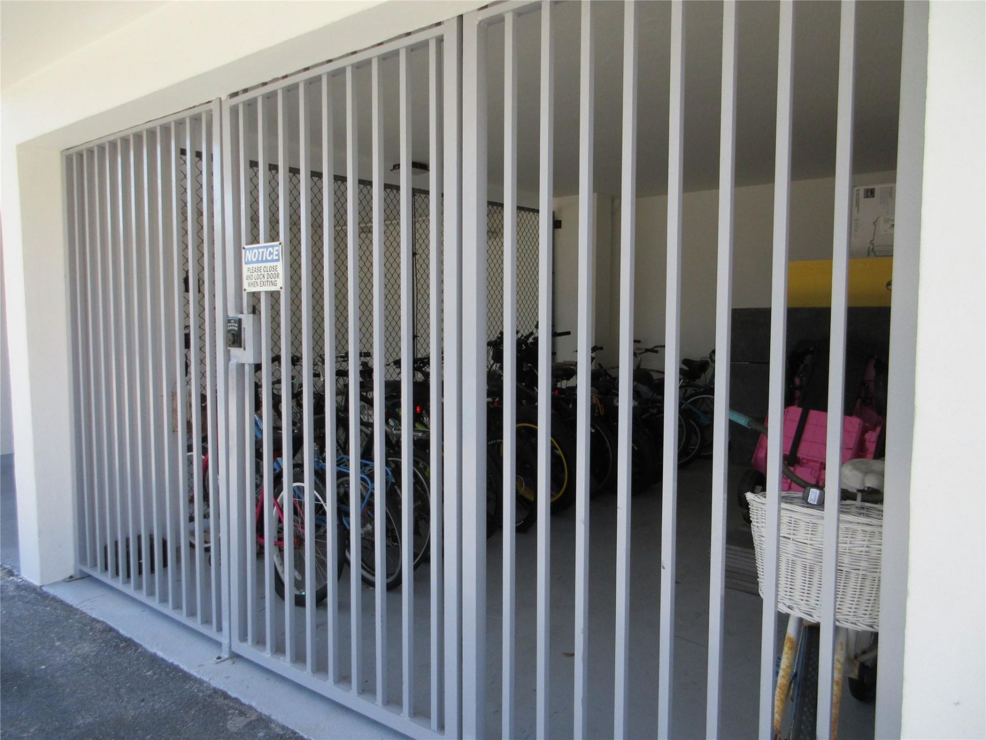 1630 N Ocean Boulevard, Unit 814, Pompano Beach, FL 33062 Photo