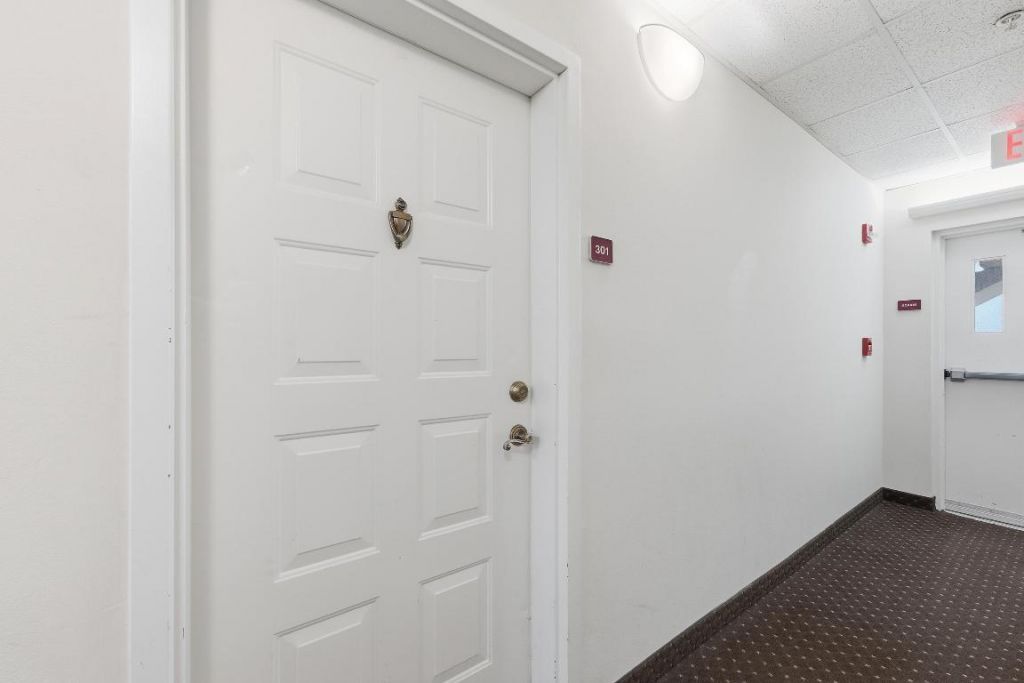 1209 Main Street, Unit 301, Jupiter, FL 33458 Photo