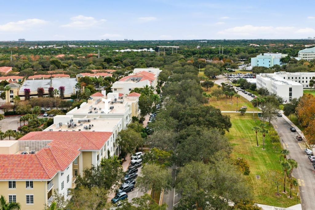 1209 Main Street, Unit 301, Jupiter, FL 33458 Photo