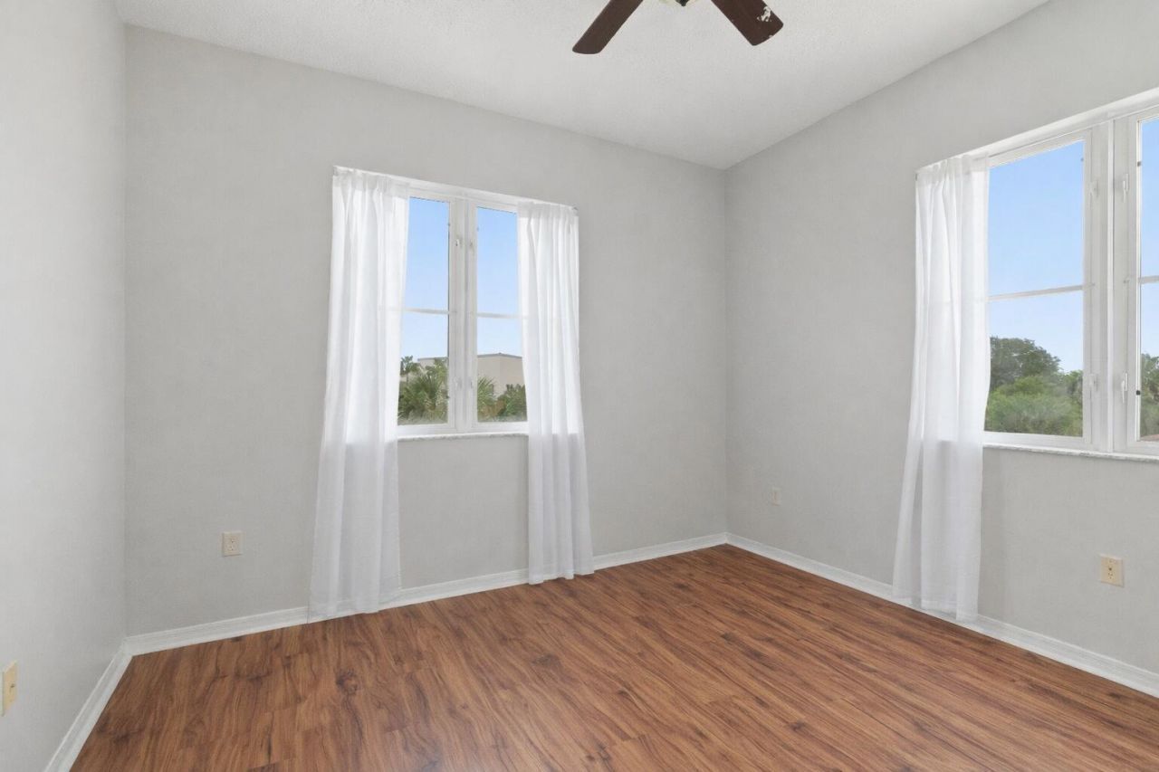 1209 Main Street, Unit 301, Jupiter, FL 33458 Photo