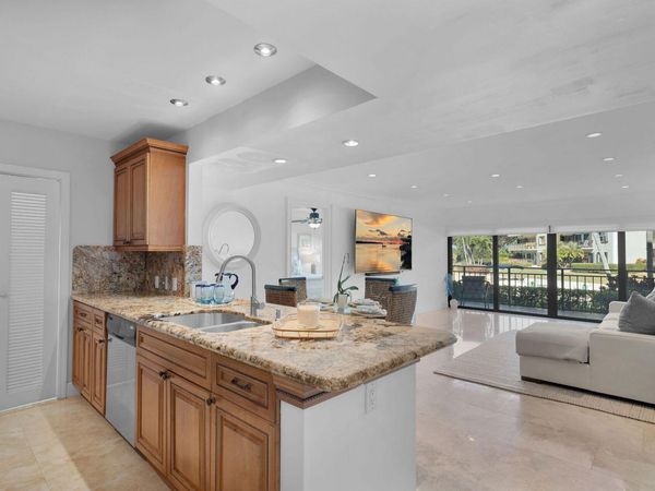 104500 Overseas Highway, Unit B102, KEY LARGO, FL 33037