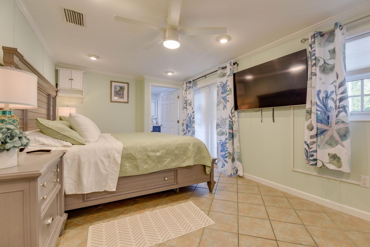 12 Bamboo Terrace, Key Haven, FL 33040 Photo