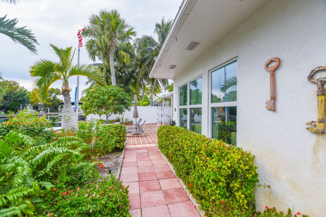 12 Bamboo Terrace, Key Haven, FL 33040 Photo