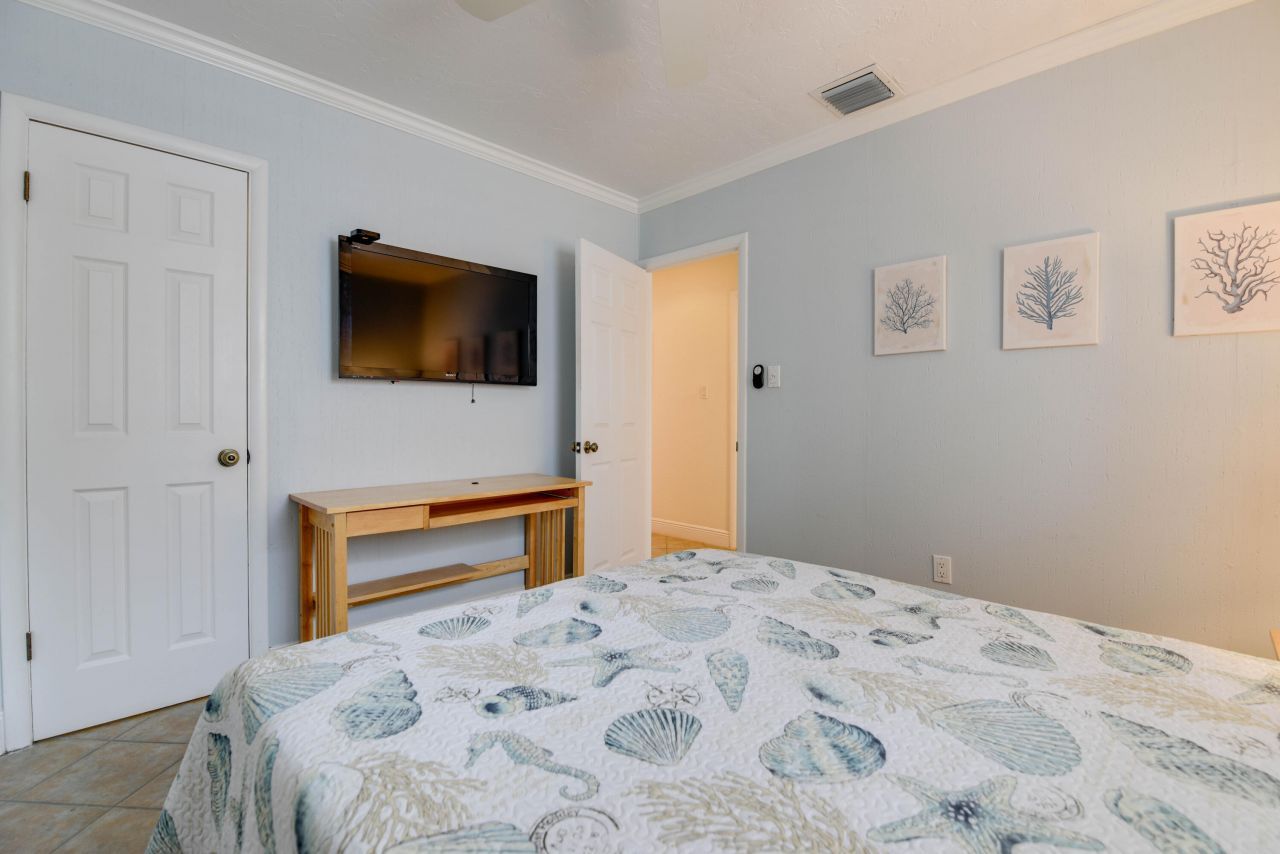 12 Bamboo Terrace, Key Haven, FL 33040 Photo