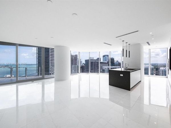 300 Biscayne Boulevard Way, Unit 4507W, Miami, FL 33131