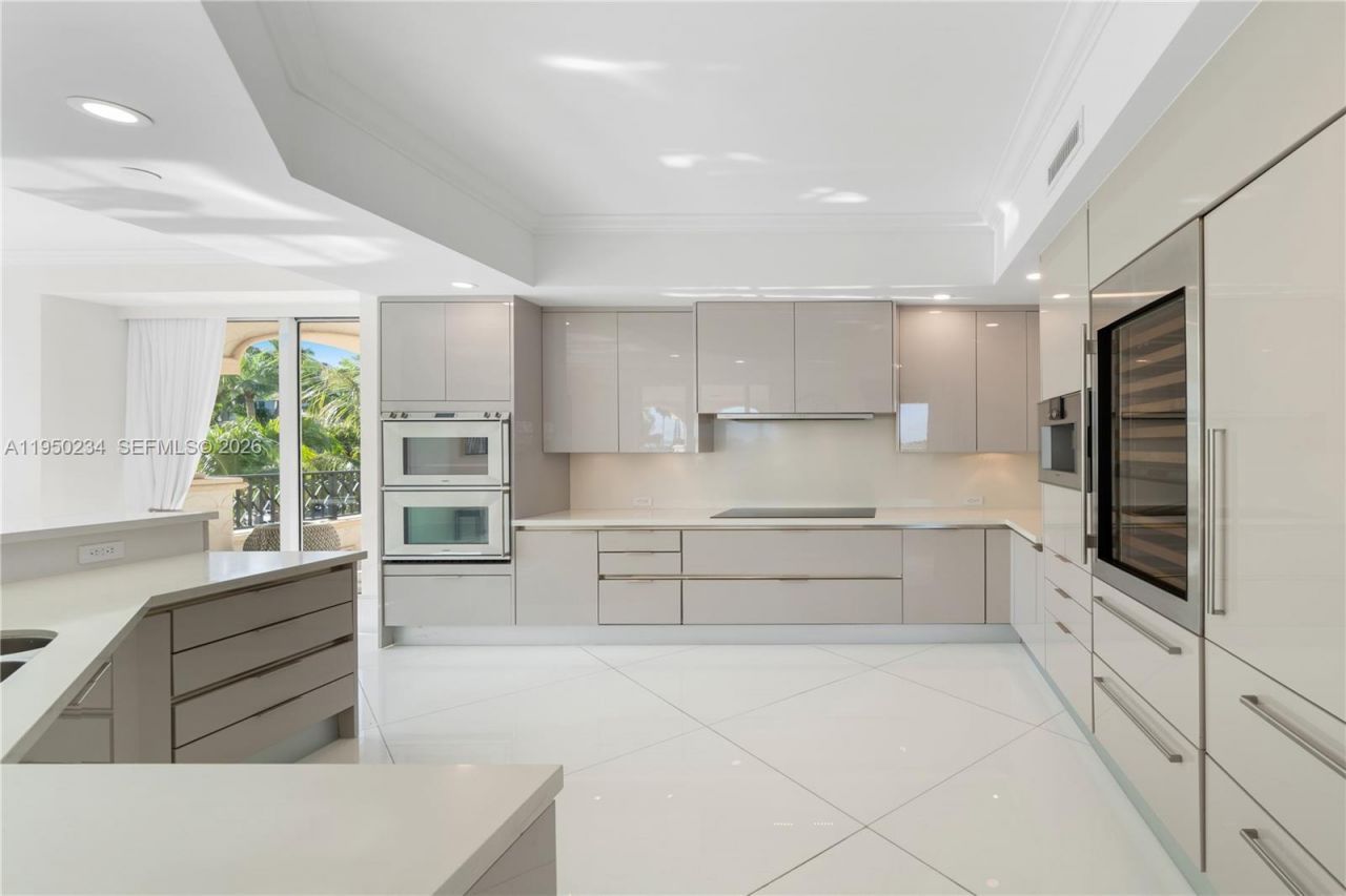 7124 Fisher Island Dr, Unit 7124, Miami Beach, FL 33109 Photo