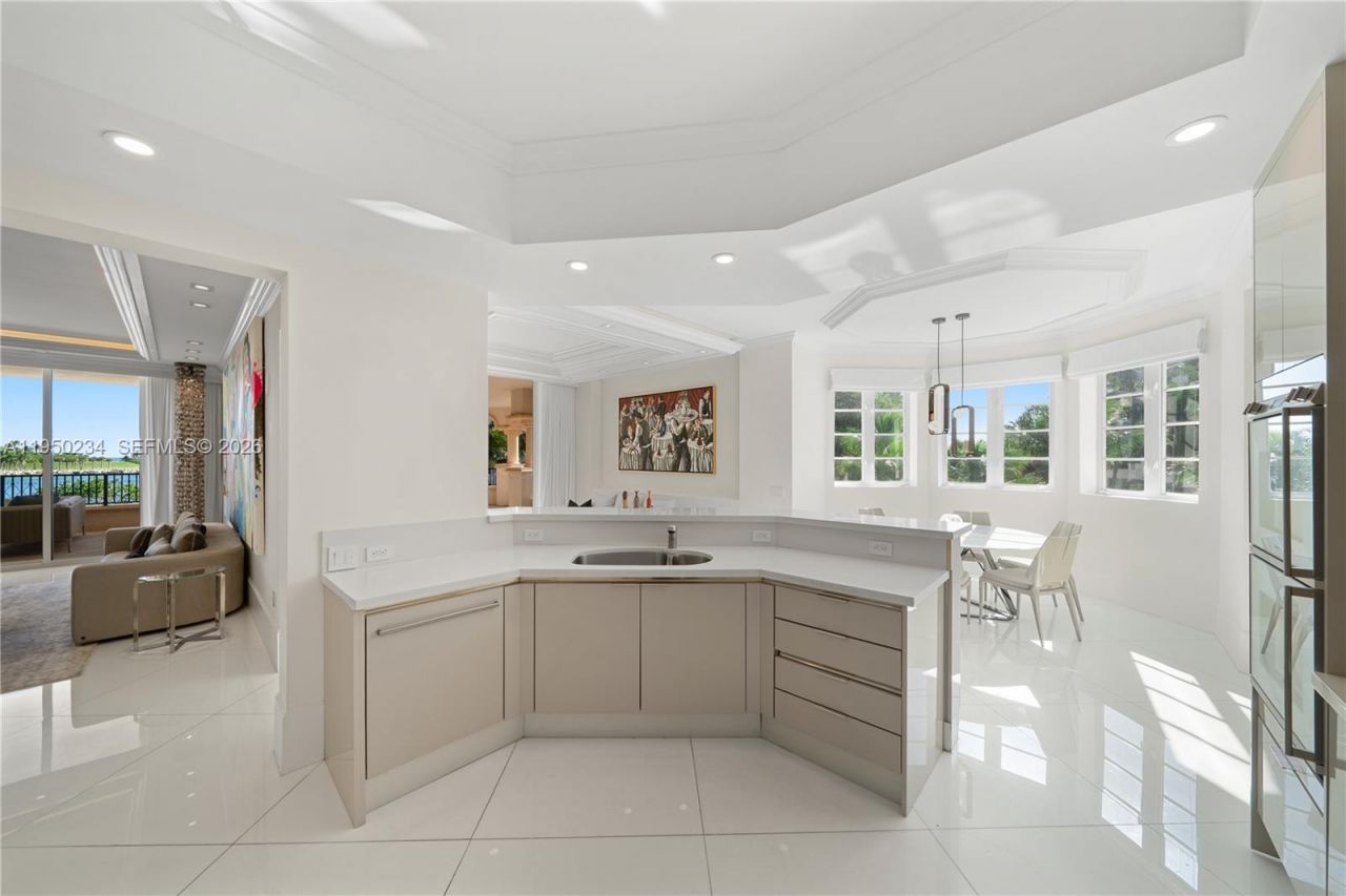 7124 Fisher Island Dr, Unit 7124, Miami Beach, FL 33109 Photo