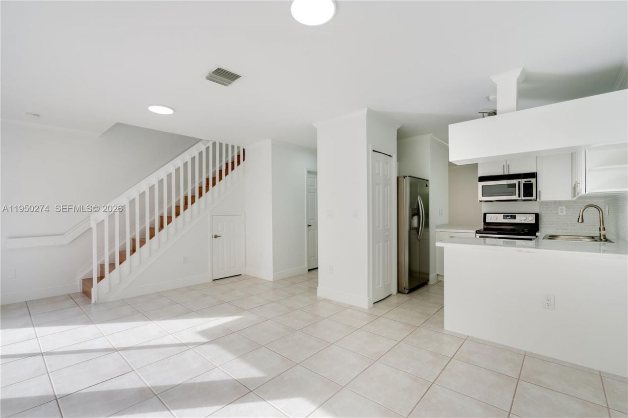 9481 SW 78th Ave , Miami, FL 33156 Photo