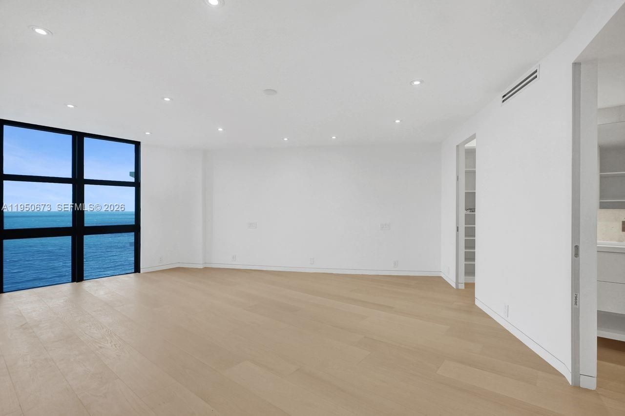 1111 Crandon Blvd, Unit A808, Key Biscayne, FL 33149 Photo